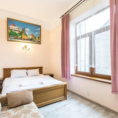 місто вулиця руданського 3 *