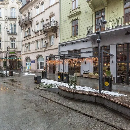 Apartment біля готелю жорж подобово вулиця руданського 3 *