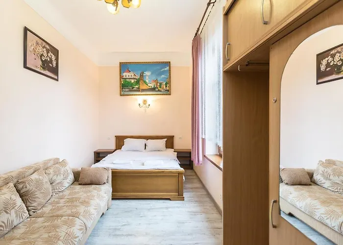 місто вулиця руданського 3 *