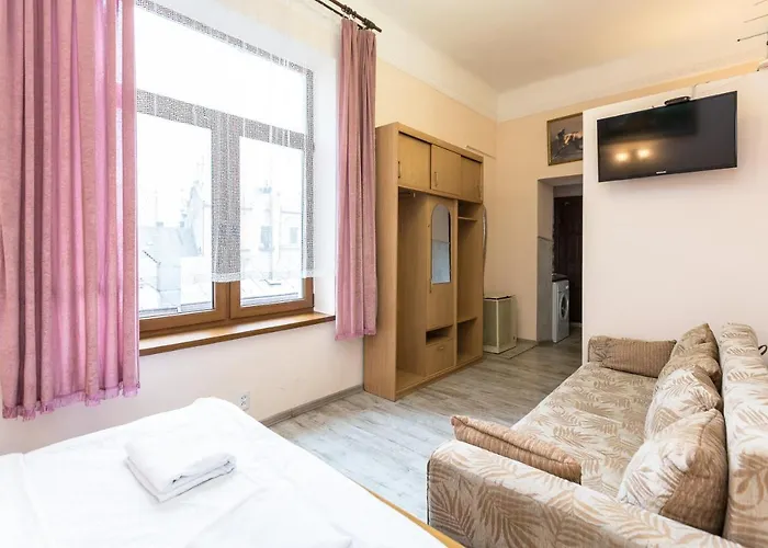 Apartment біля готелю жорж подобово вулиця руданського 3